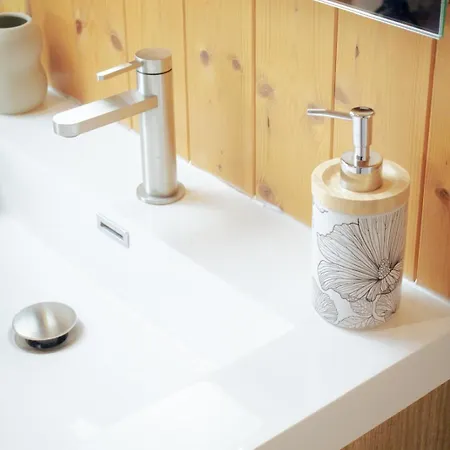 Le Poulailler De Montgilbert Apartment *